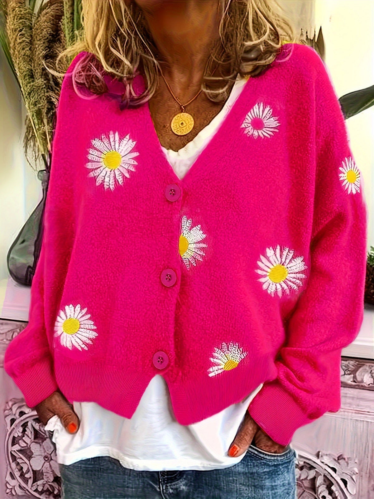 Irene | Cardigan con margherite ricamate