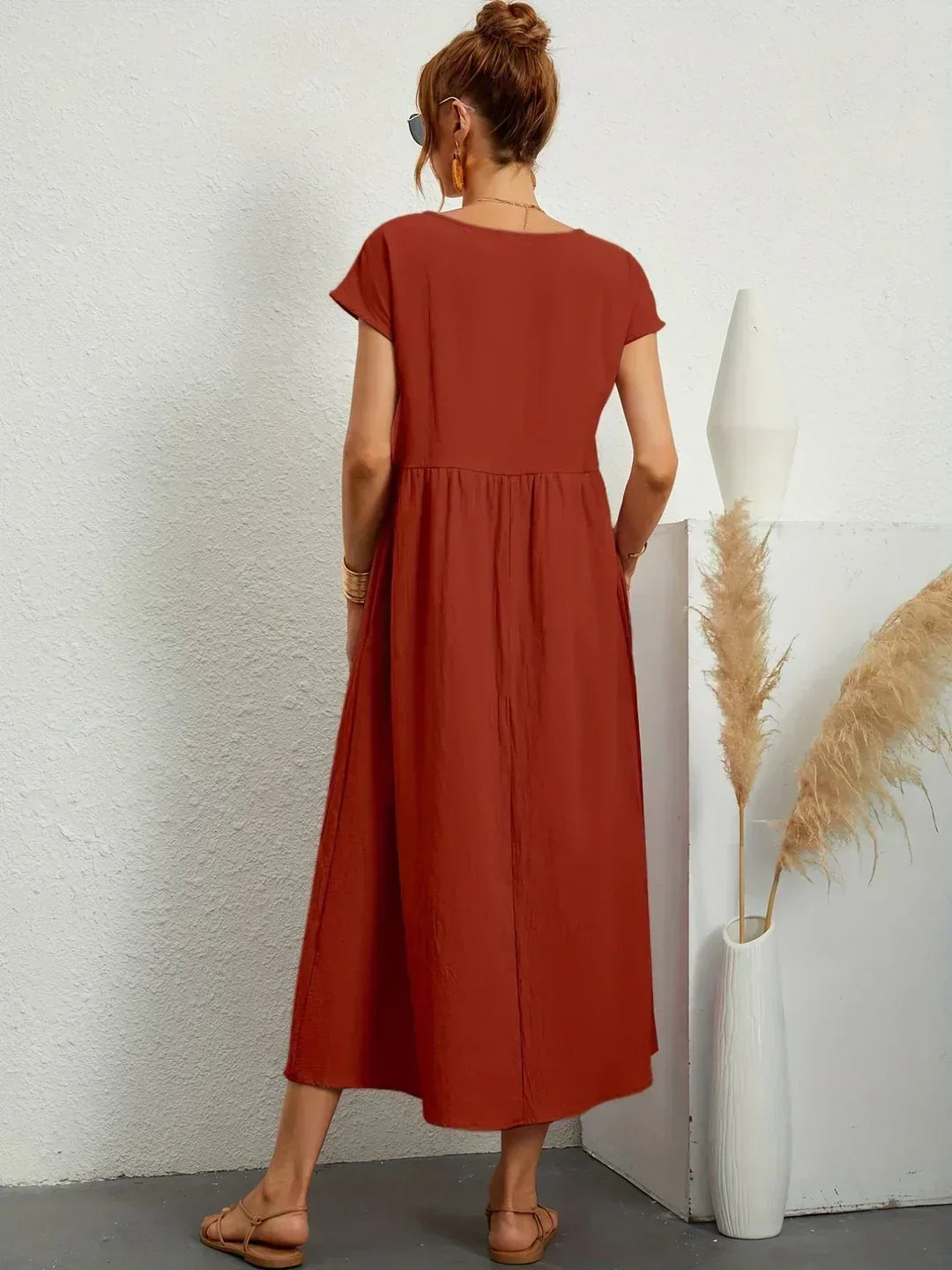 Gabrielle | Abito Midi Fluido dall'Eleganza Senza Tempo