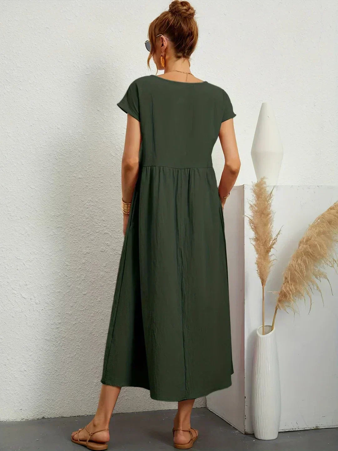 Gabrielle | Abito Midi Fluido dall'Eleganza Senza Tempo