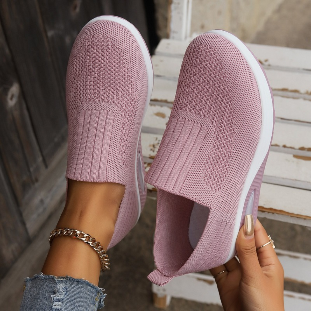 Women’s orthopaedic shoes for pain relief | Cushioned sole & easy to slip on