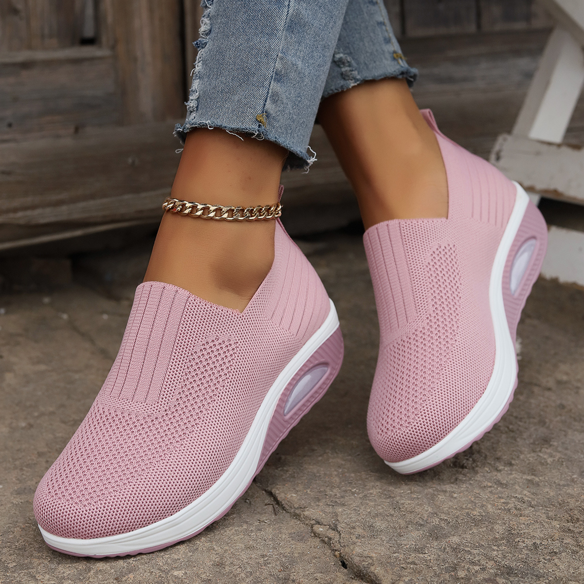 Women’s orthopaedic shoes for pain relief | Cushioned sole & easy to slip on