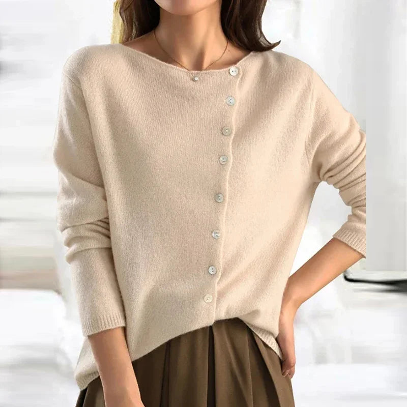 Gemma | Cardigan con bottoni asimmetrici