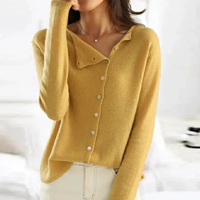 Gemma | Cardigan con bottoni asimmetrici