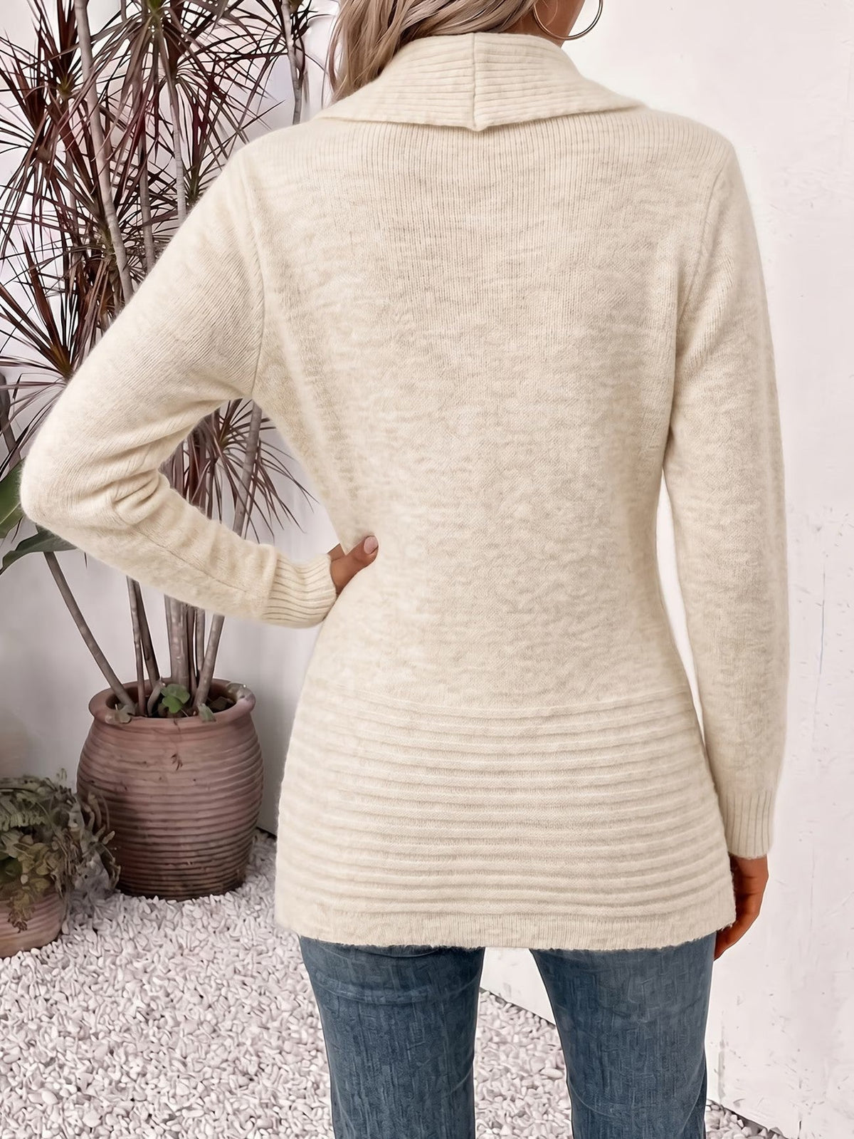 Harlow | Oatmeal Ribbed Knit Button-Tab Cardigan