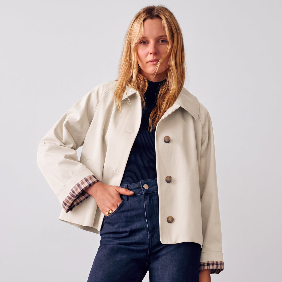 Beatrix | Cropped Button-Front Jacket