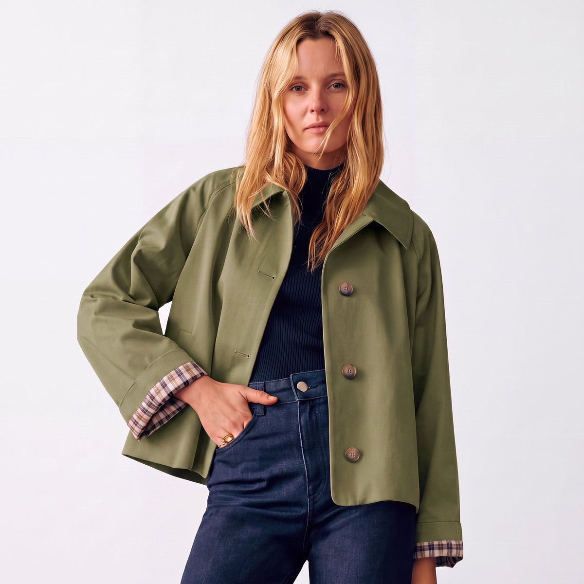Beatrix | Cropped Button-Front Jacket